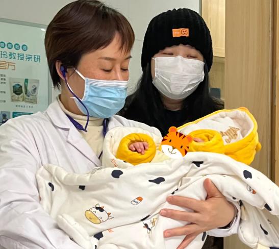 江湾报喜合集：新年新“孕势”，幸福伴一生！